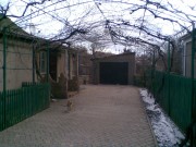 с.Дачное добротный хозяйский  дом, общей площадью - 220кв.м