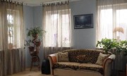 с.Молодёжное ,  ул. Л.Украинки – 2,  дом – 2эт.  полноценных,  общей площадью – 274кв.м