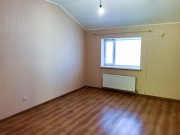 Совиньон новый таунхаус, общей площадью 100 кВ.м. В доме выполнен классический ремонт