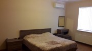 Продам Нерубайское, р-н воинской части,    2эт. дом