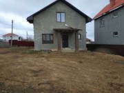 Коробка 140 м2 на ровном угловом участке