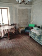 Добротный хозяйский дом с 18ю сотками земли