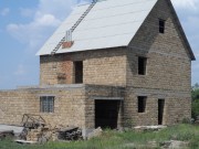  с. Нерубайское, центр, дом – коробка 3 эт. общей площадью под – 180 кв.м